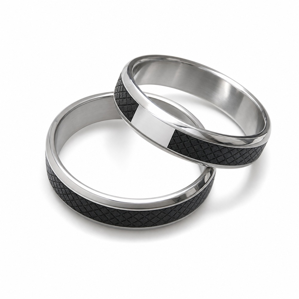 Prsteň obrúčka s čiernym vzorom, strieborná farba, veľ. 54